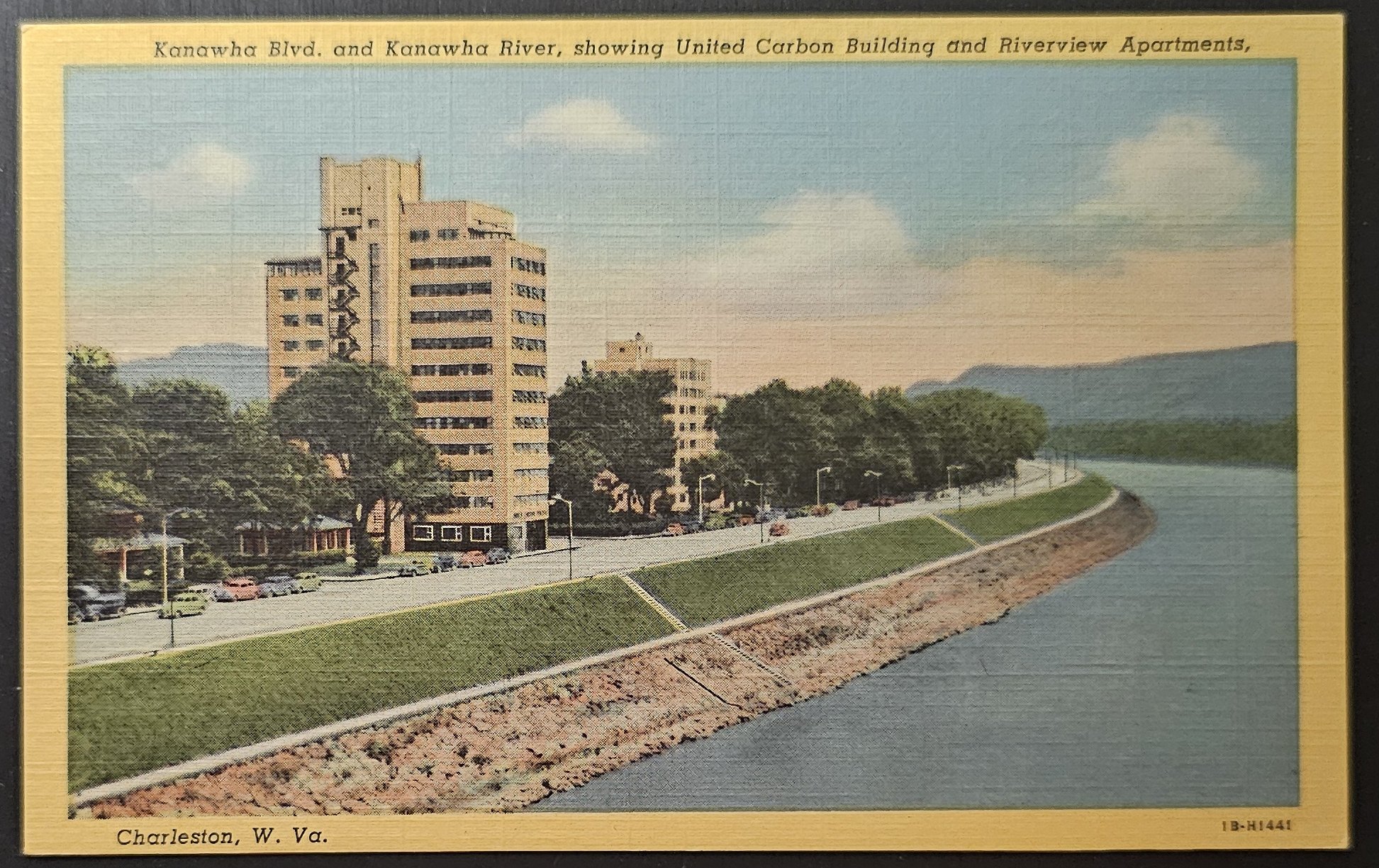 (image for) postcard USA - WV - West Virginia #0012